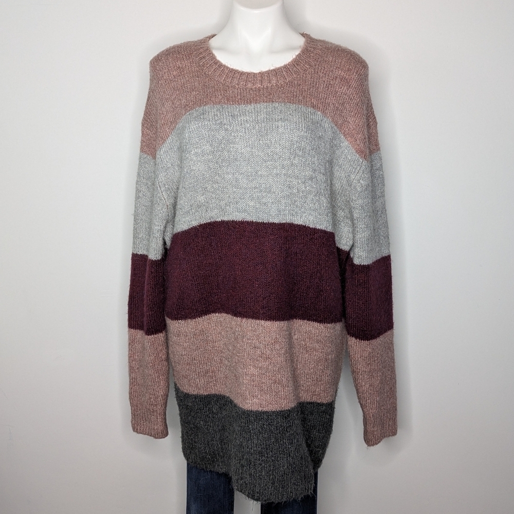 ✨3/$15 Silverflint Pink Grey Striped Oversized Long Sleeve Sweater M